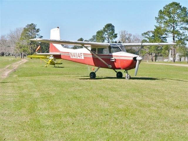 Cessna Skyhawk (N4114F) - N5859Z in the background at Lake Water Wheel Airport, Shepherd, Texas