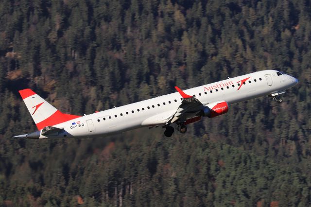 Embraer ERJ-190 (OE-LWO)