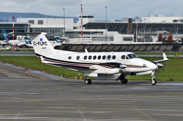 Beechcraft Super King Air 350 (C-FLPC)