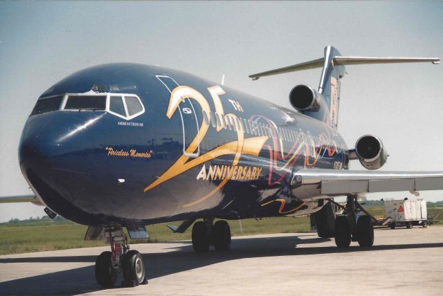 BOEING 727-200 (N772AT)