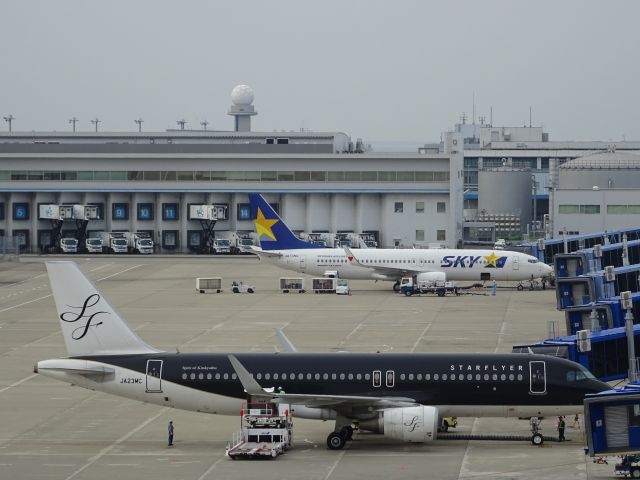 Airbus A320 (JA23MC)