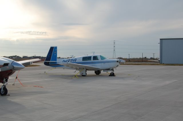 Mooney M-20 (N201NQ)