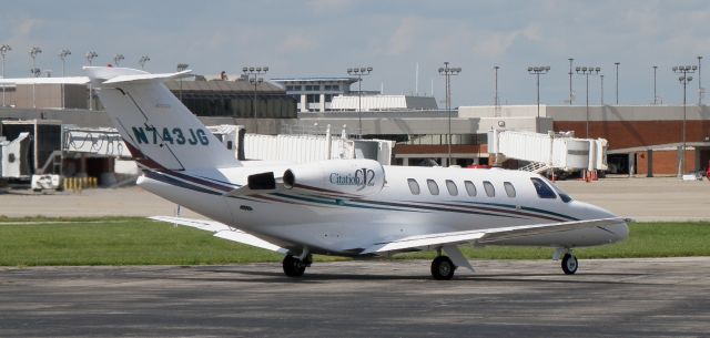 Cessna Citation CJ2+ (N743JG) - A nice Citaion 2 (N743JG) taxis to the active at Blue Grass Airport (KLEX)...