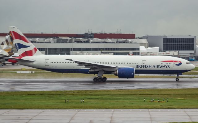 Boeing 777-200 (G-YMMH)