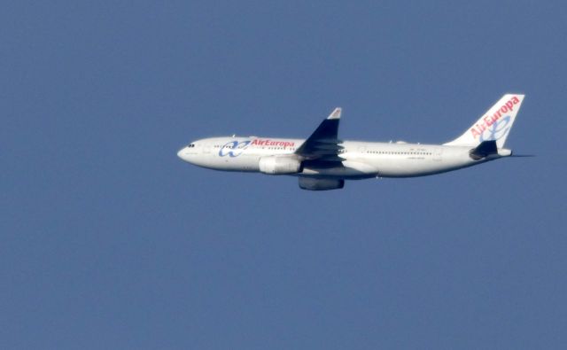 Airbus A330-200 (EC-MAJ) - On approach is this Air Europa Airbus in the Autumn of 2018.