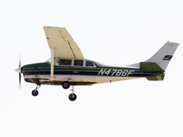 Cessna 206 Stationair (N4786F)