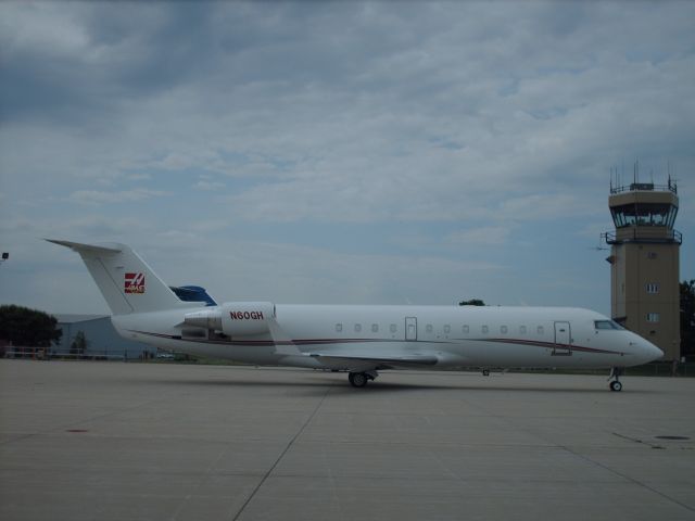 Canadair Regional Jet CRJ-200 (N60GH)