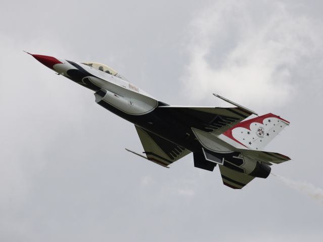 Lockheed F-16 Fighting Falcon (TB5)
