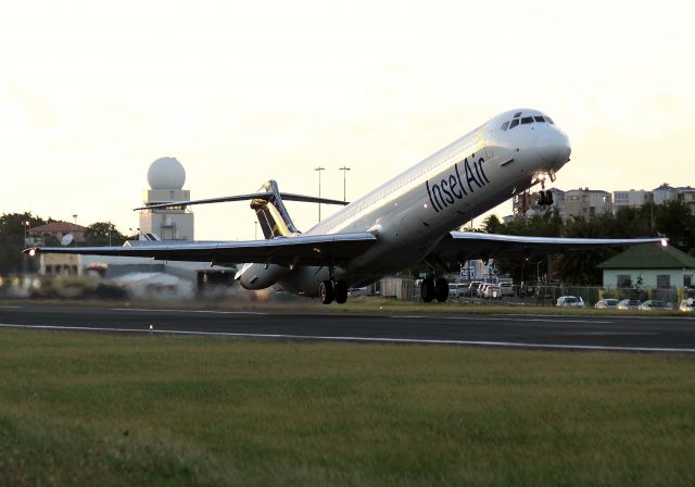 McDonnell Douglas MD-83 (PJ-MDC) - Ainsel air PJ-MDC on a late rotation out of TNCM.