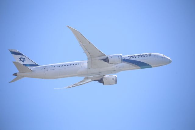 Boeing 787-9 Dreamliner (4X-EDJ)