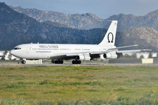 Boeing 707-300 (N707MQ) - 02-05-23