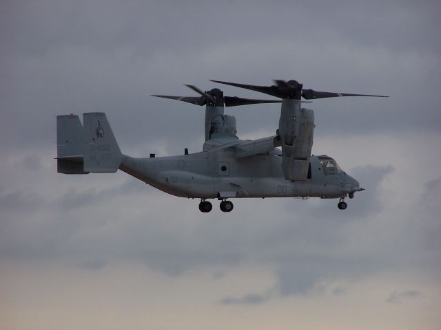 Bell V-22 Osprey — - MCAS Miramar Airshow 2006  San Diego, CA