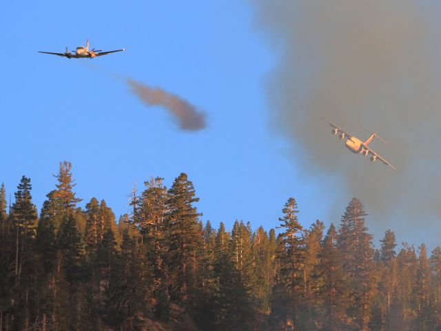 British Aerospace BAe-146-200 — - Lead Plane drops indicator smoke for BAe 146 Tanker 01...June Fire, June Lake Ca., late afternoon 9-16-14. 