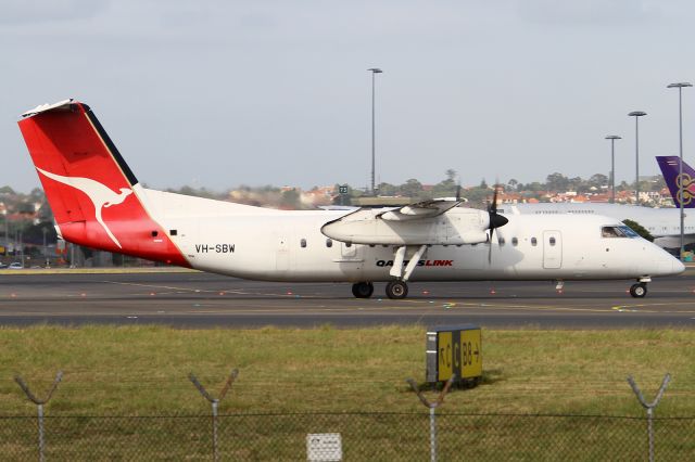 de Havilland Dash 8-300 (VH-SBW)