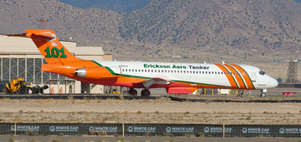 McDonnell Douglas MD-87 (N291EA)