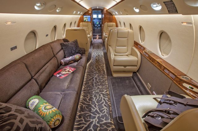 IAI Gulfstream G200 (N401JK)