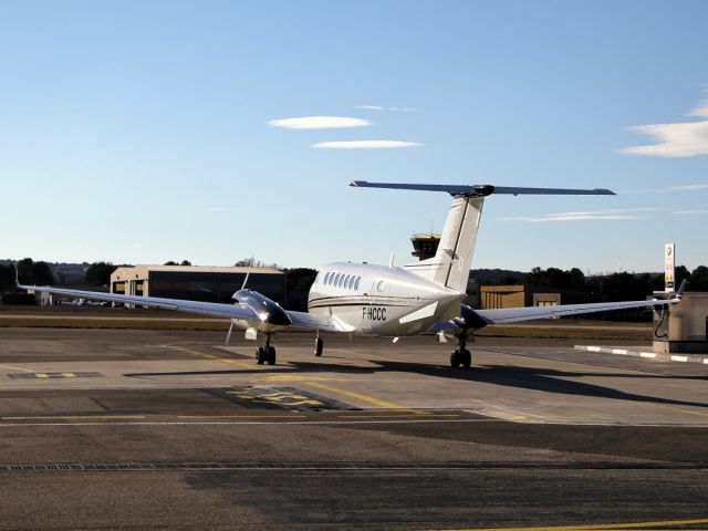 Beechcraft Super King Air 350 (F-HCCC) - 28 jan 2015