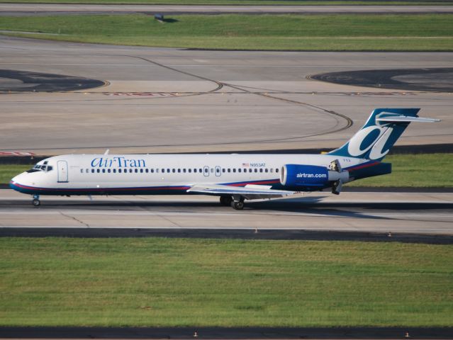 Boeing 717-200 (N953AT) - Arriving 6/16/12