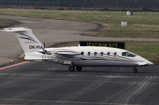 Piaggio P.180 Avanti (OK-PIA)