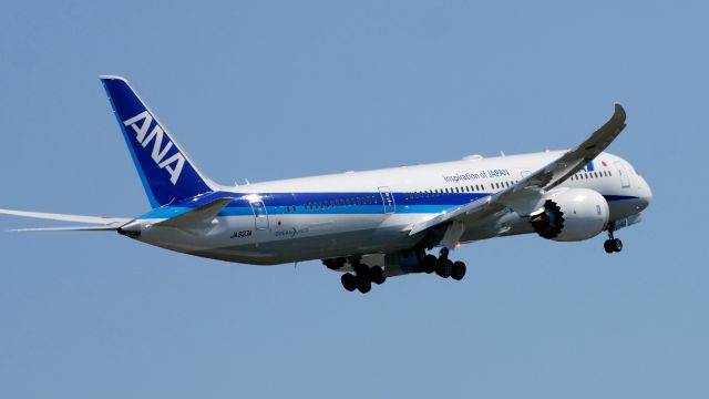 Boeing 787-9 Dreamliner (JA923A) - ANA9399 on rotation from Rwy 16R to begin a delivery flight to HND on 8.15.19. (ln 884 / cn 61523).