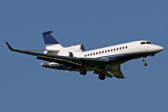 Dassault Falcon 7X (M-ROLL)