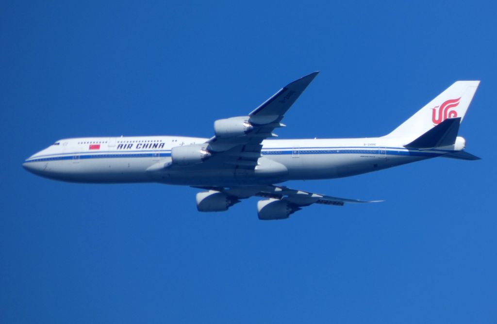 BOEING 747-8 (B-2486) - On approach is this Air China Boeing 747-8 in the Autumn of 2018.