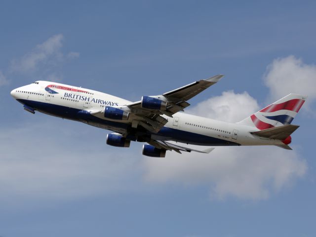 Boeing 747-400 (G-BNLF)