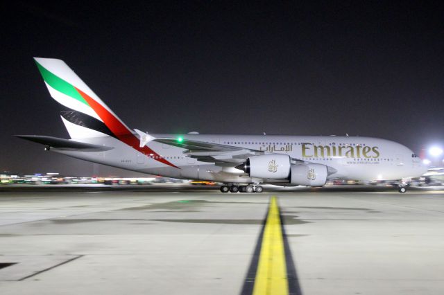 Airbus A380-800 (A6-EVS) - Taxiing to Stand 303 on 29-Dec-21 operating flight UAE3 from OMDB on its first visit to EGLL.