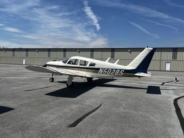 Piper Cherokee Arrow (N5028S) - Very nice Piper Arrow at SMD for the fly-in lunch!