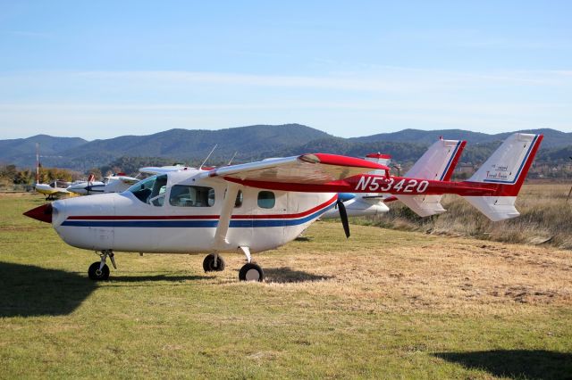 Cessna Super Skymaster (N57420)
