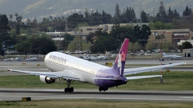 BOEING 767-300 (N594HA) - N594HA Hawaiian Airlines Boeing 767-300 - cn 23275br /First Flight: Oct 1986br /Age: 28.5 Yearsbr /08-Apr-2015 B763/L San Jose Intl (KSJC) Kahului (PHOG / OGG) 07:29 PDT 09:27 HST 4:58br /Distance Direct: 3,781 km    Planned: 3,865 km    Flown: 4,014 kmbr /br /N594HA taking off from 12L runway of KSJC at 07:29:34, April 8, 2015.