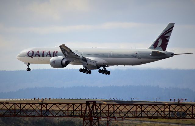 Boeing 777-200 (A7-BEX) - Doha-Seattle  2-24-2021