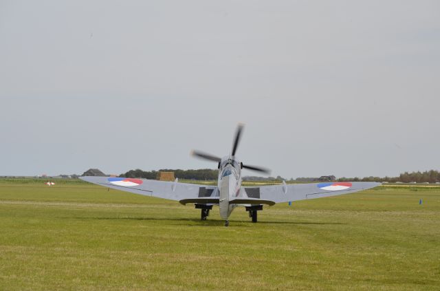 SUPERMARINE Spitfire (PH-OUQ)