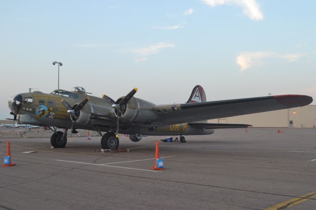 Boeing B-17 Flying Fortress (N93012) - Boeing B17 N93012 sitting on the East GA tarmac in Sioux Falls SD