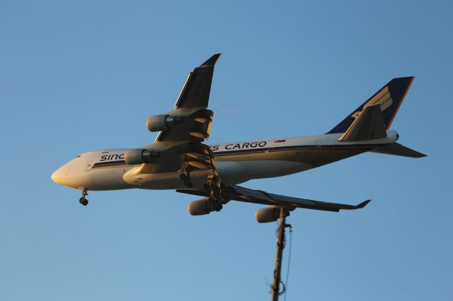 Boeing 747-400 (9V-SFQ)