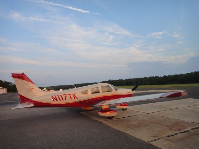 Piper Cherokee (N117TK) - Prep for a night flight to check out the fireworks over Busch Gardens