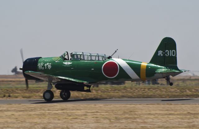 North American T-6 Texan (N2047)