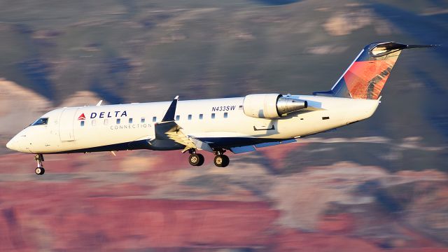 Canadair Regional Jet CRJ-200 (N433SW)