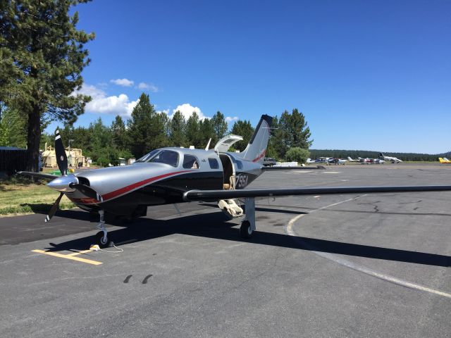 Piper Malibu Mirage (N795A)