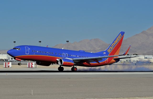 Boeing 737-800 (N8305E) - N8305E Southwest Airlines 2012 Boeing 737-8H4 - cn 36683 / ln 4009 - Las Vegas - McCarran International (LAS / KLAS)<br>USA - Nevada, January 15, 2014<br>Photo: Tomás Del Coro