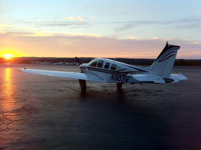 Beechcraft Bonanza (36) (N903V)