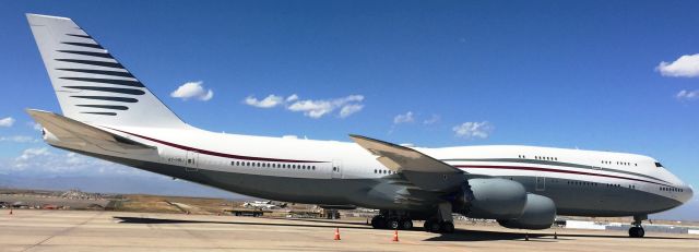 BOEING 747-8 (A7-HBJ)