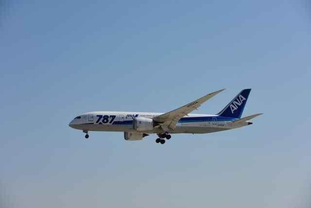 Boeing 787-8 (JA823A) - 09/06/2016 NRT->SJC ANA172, Landing at SJC