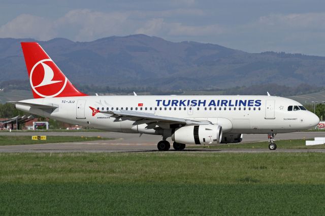 Airbus A319 (TC-JLU)