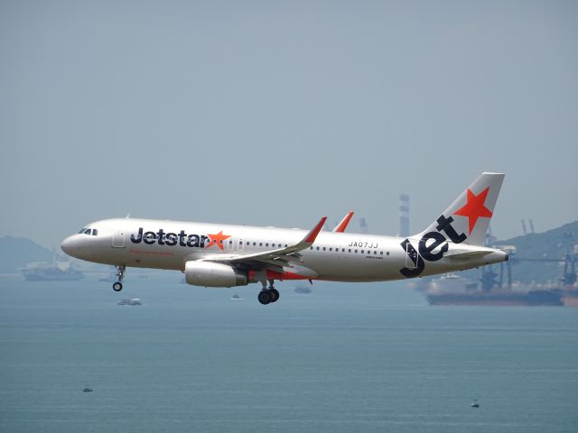 Airbus A320 (JA07JJ)