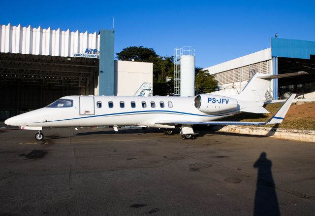 Learjet 45 (PS-JFV)