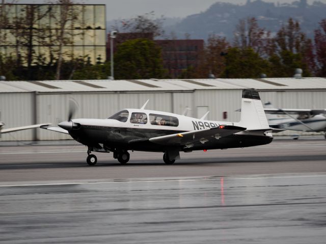 Mooney M-20 Turbo (N999U) - Departing from RWY 21