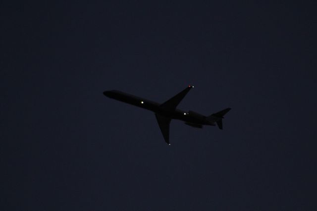 McDonnell Douglas MD-82 (XA-UVG) - DESPEGUE POR 27 MMTJ