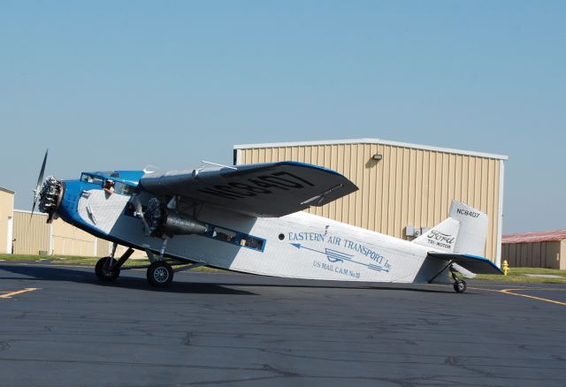 Ford Tri-Motor (NAC8407) - EAA Ford Tri-Motor at Lees Summit, MO on Sept. 11, 2011.