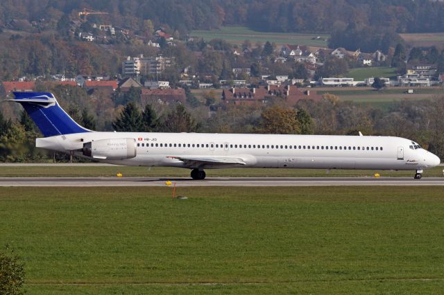 McDonnell Douglas MD-90 (HB-JID)